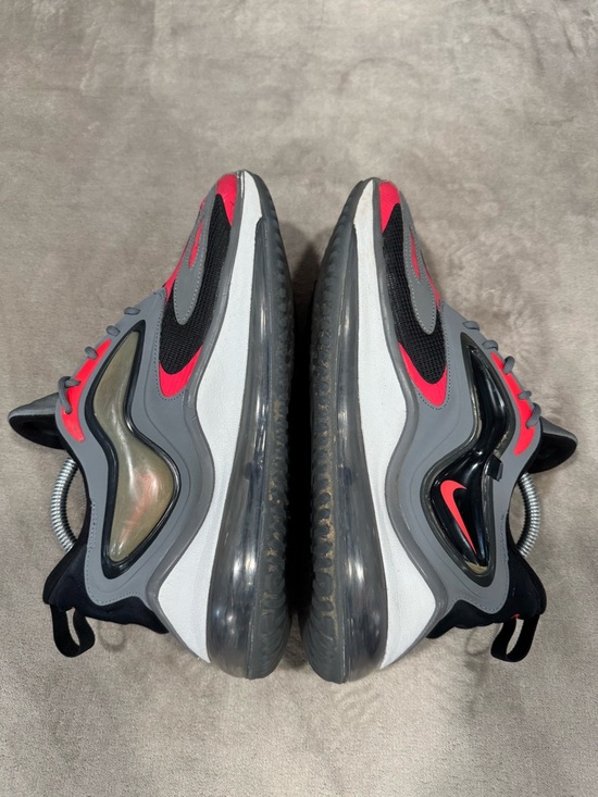 Nike Air Max Zephyr Sneakers - Picture 8 of 14